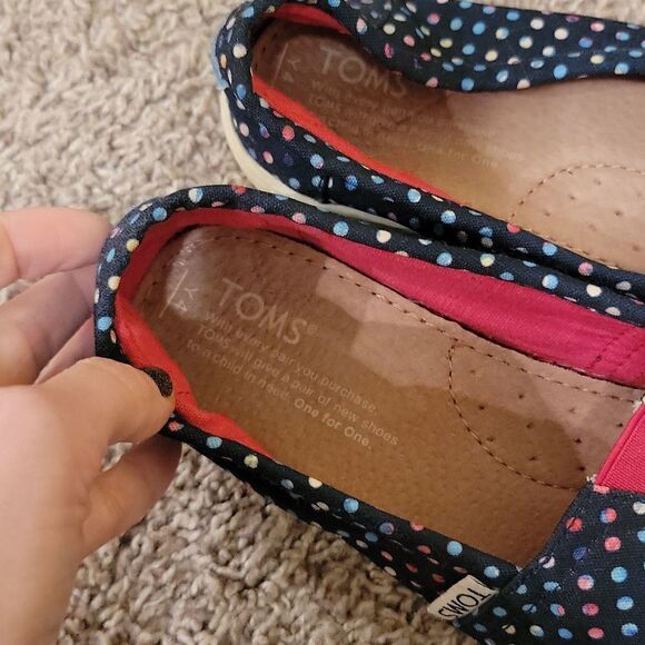 Toms Polka-dot Slip On Shoes Girls Size 4Y - Picture 2 of 5